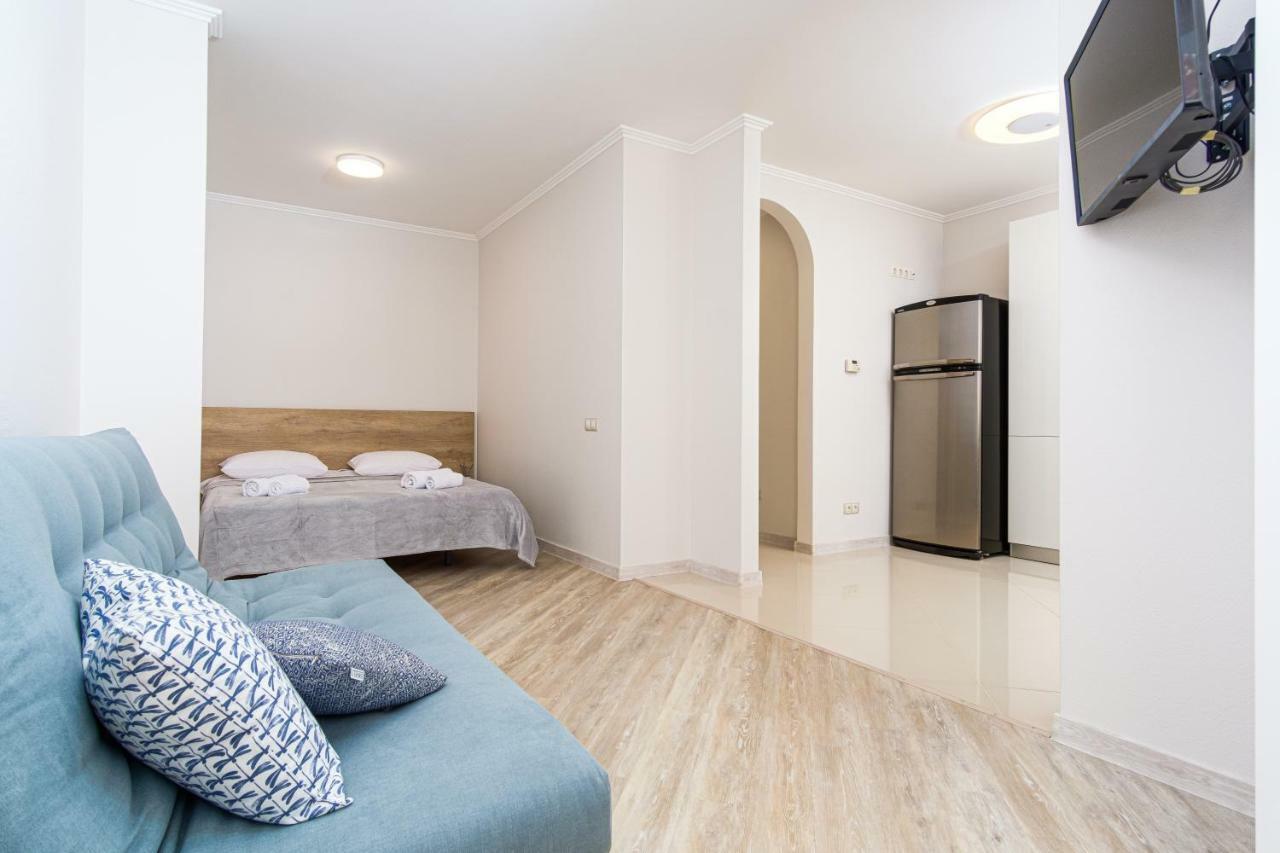 Lakki Apartment โอเดสซา ภายนอก รูปภาพ
